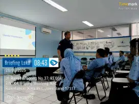 Lowongan Supir Taksi