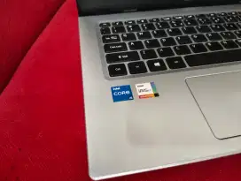 Acer extensa 214-52 core i5 GEN11 RAM 24gb+SSD 256/IRIS XE mantap