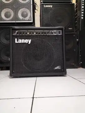 Ampli gitar Laney LX65D 12