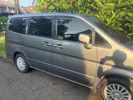 Nissan Serena 2010 Bensin
