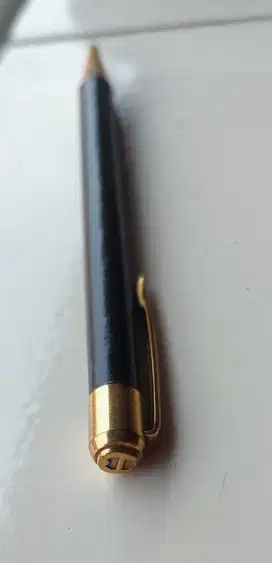 Aigner pulpen leather