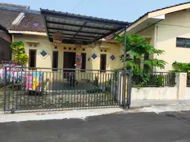 Jual Cepat BU, Rumah Murah 169m2 Maguwo Dekat RS Herminah Tol Maguwo