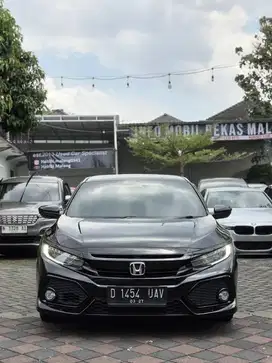 Honda Civic HB 1.5TC 2018 Automatic