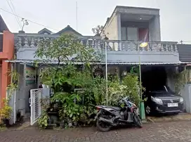 Jual tanah + bangunan Perumahan di Seturan