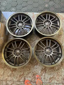 Rep Volk Rays RE30 R18 H10 5x110-114.3