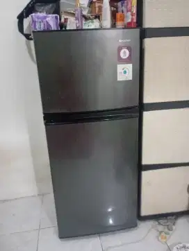 Kulkas sharp 2 pintu sj 195