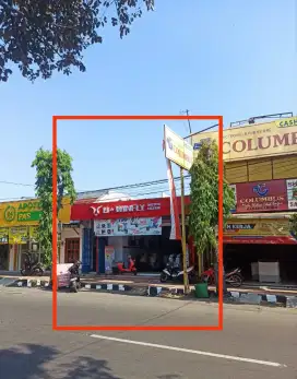 DIJUAL CEPAT, HARGA MURAH : RUMAH + TEMPAT USAHA DEKAT TAMAN PANCASILA
