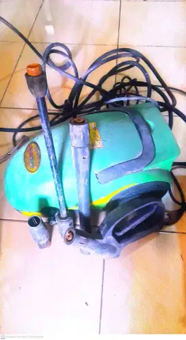 Mesin cuci motor Multipro