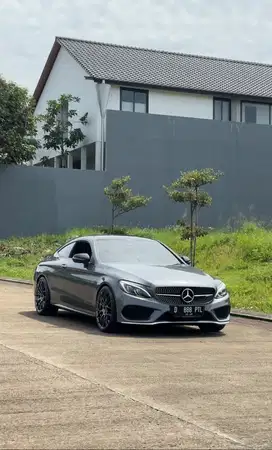 Mercedes Benz C43 Coupe AMG 2017 km 11rb Abu
