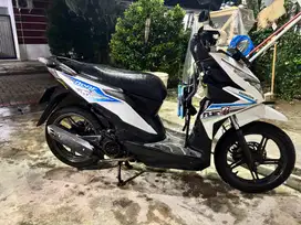 Honda Beat ESP Putih th 2018 (tangan pertama, pemakaian wanita)