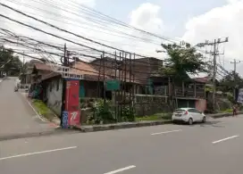 Rumah dan tanah strategis