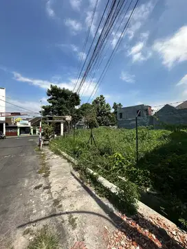 TANAH BUKIR SARI SUHAT LOWOKWARU MALANG