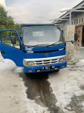 Toyota Dyna 2008 110 et mesin 2