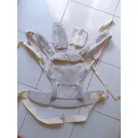 Preloved Mooimom Airknit Baby Carrier