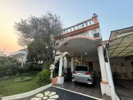 For sale
Rumah Kota Wisata Cibubur