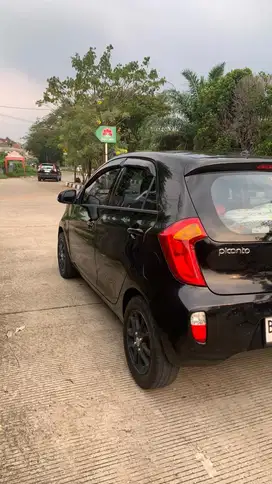 Kia Picanto 2012 Bensin
