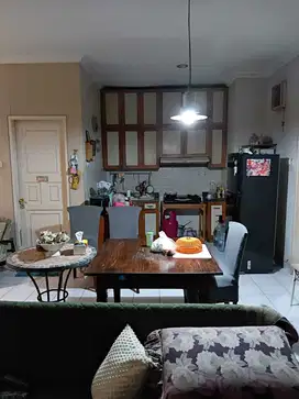 Dijual Rumah Cantik di Legenda Wisata Cibubur Lokasi Strategis