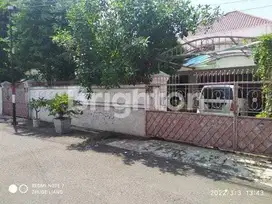 Rumah Lama Kramat Senen Dekat Mall Atrium Jakarta Pusat