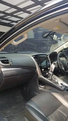 Mitsubishi Pajero Sport Dakar 4x2 (2023)