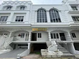 Dijual Townhouse di Komplek Cemara Asri - Medan Cluster Diamond