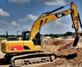 Jasa sewa excavator Jabodetabek