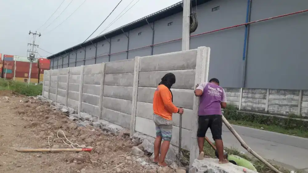 pagat beton pembatas