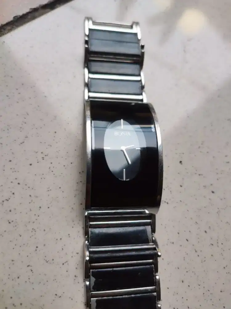 Fast sale jam Bonia