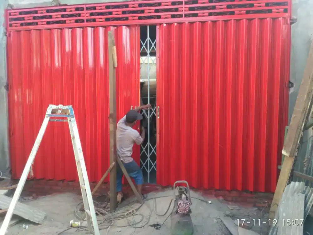 Pintu harmonika