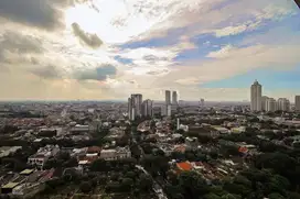Sewa Apartemen La Maison Barito 4 + 1 BR Full Furnished Good Price