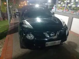 Nissan juke hitam 2017 istewa