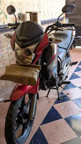 Honda Megapro Mono
