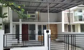 Murah Perum Green Lake Wonorejo, Rungkut, dekat MERR, STIKOM