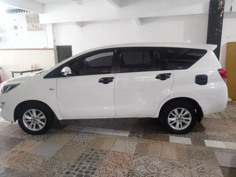 Toyota Kijang Innova 2016 Bensin