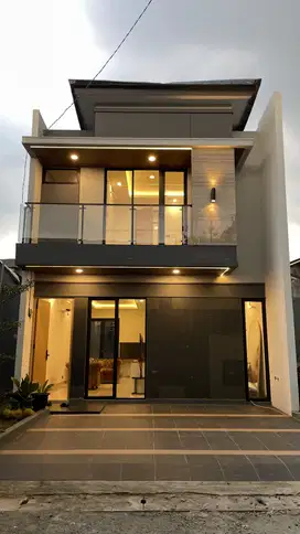 Hunian 2 Lantai Selangkah ke jakarta selatan