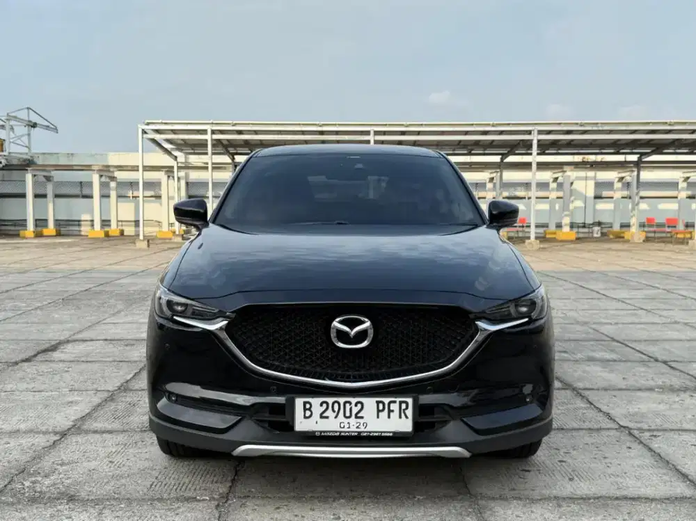 (Low km)Mazda Cx5 2.5 AT. Elite  tahun 2018. Hitam. Perfect cond