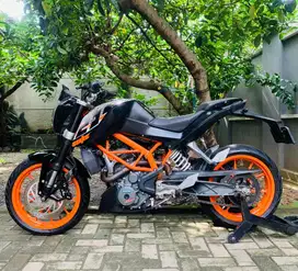 KTM DUKE 250 ABS