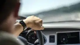 Saya buka Jasa Supir Mobil Matic atau manual