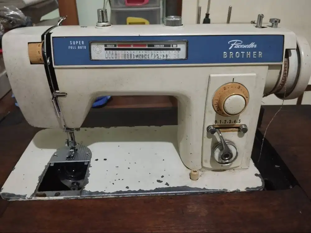 Mesin Jahit Semi Portable Brother ZZ2B70IF