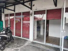 DISEWAKAN KIOS DEKAT STASIUN MANGGARAI