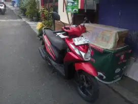 Dijual motor Honda beat 2013 standard mulus ss lengkap pajak hidup