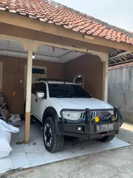 Pajero Sport Exceed 2010