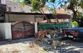 Dijual Rumah di Dukuh Kupang Hitung Tanah