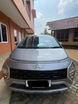 Hyundai Stargazer Prime 1.5 Prime - 2022 Captain Seat
