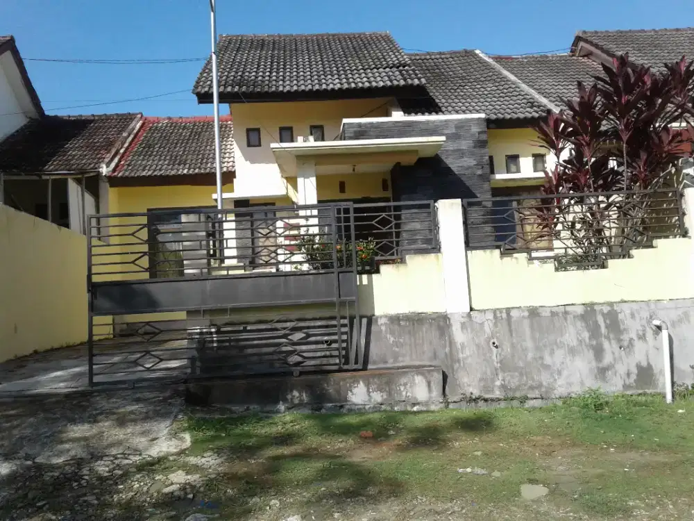 Di Jual Cepat Rumah di prum bumi prestasi kencana/ atlit pon