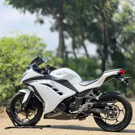 KAWASAKI NINJA 250 FI OLD PUTIH 2014 KM 7K PAJAK HIDUP SIAP GASPOL