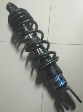 Shocbreaker belakang DBS
