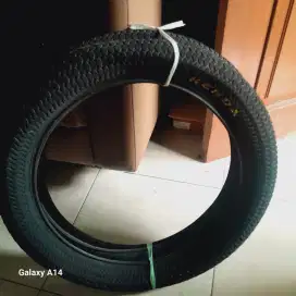 BAN LUAR SEPEDA MERK KENDA UKURAN 20 X 30.0