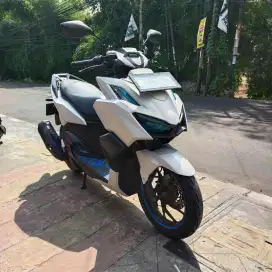 Vario 160 ABS 2022 -Putih mesin Aluss