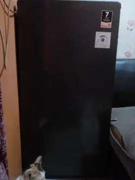 Kulkas AQUA 1 Pintu