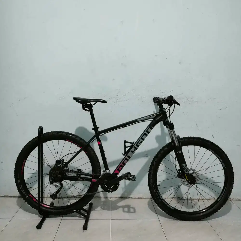 Dijual Sepeda Polygon Premier 5 ukuran 27.5 size M Kondisi like new